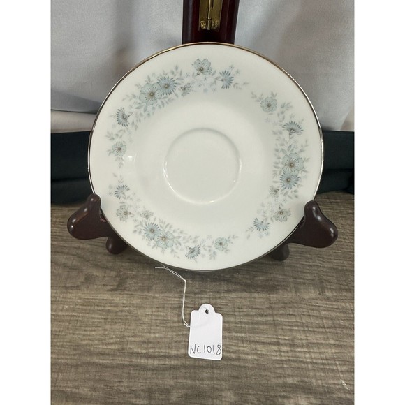 Noritake Porcelain China 6716 INVERNESS Platinum Vintage Japan Blue White Saucer - Picture 1 of 16